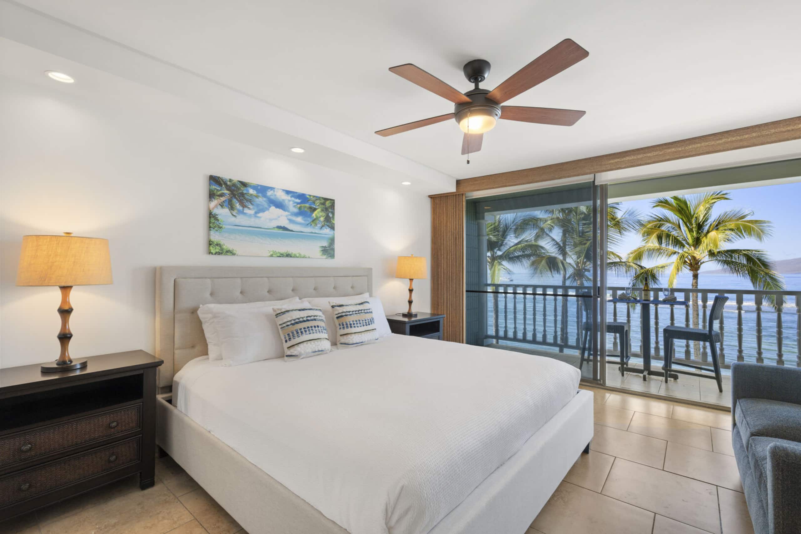 Oceanfront Studio Escape – Lahaina Shores 421 - Image 8
