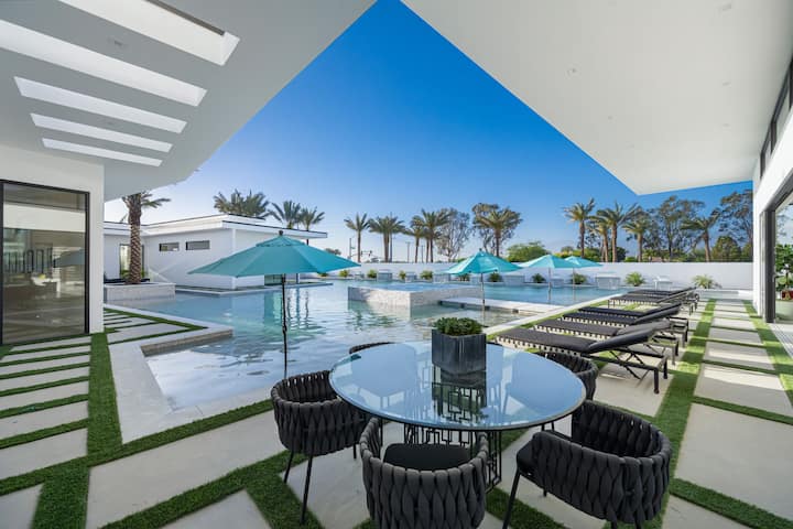 Bravo Villa 10 | Pool + Pickleball | Sleeps 23