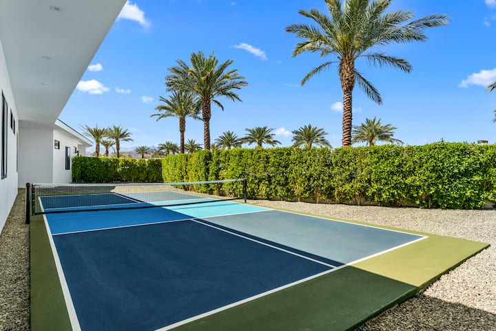 Bravo Villa 10 | Pool + Pickleball | Sleeps 23