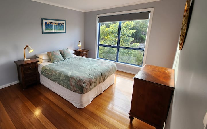 Chumba cha pili cha kulala ghorofani