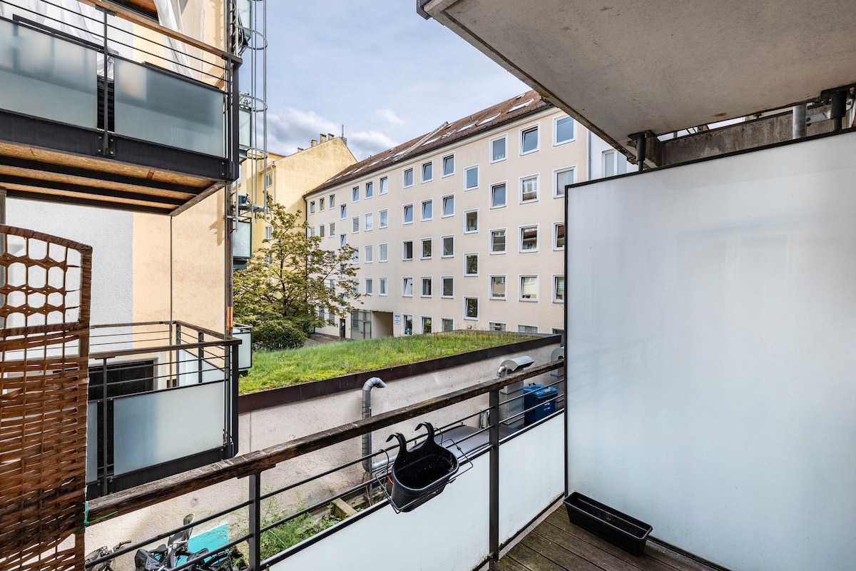 Top Airbnb: Aldars Urban Trio Suite No.12 in Ludwigsvorstadt Kliniken