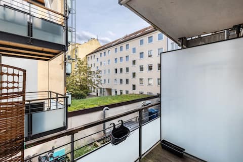 Top Airbnb: Aldars Urban Trio Suite No.12 in Ludwigsvorstadt Kliniken