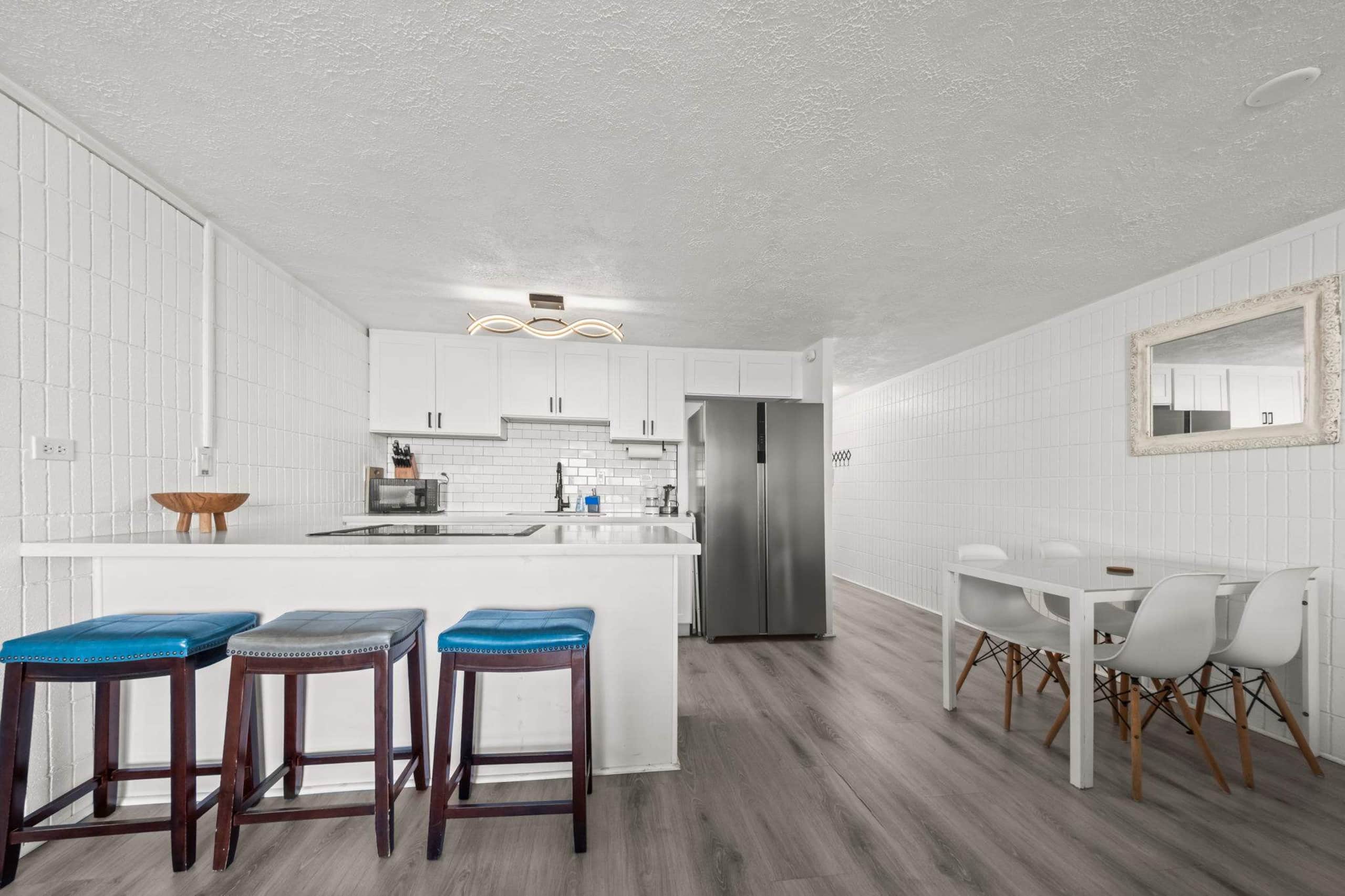 Condo in Hauula · ★4.5 · 1 bedroom · 3 beds · 1 private bath - Image 11