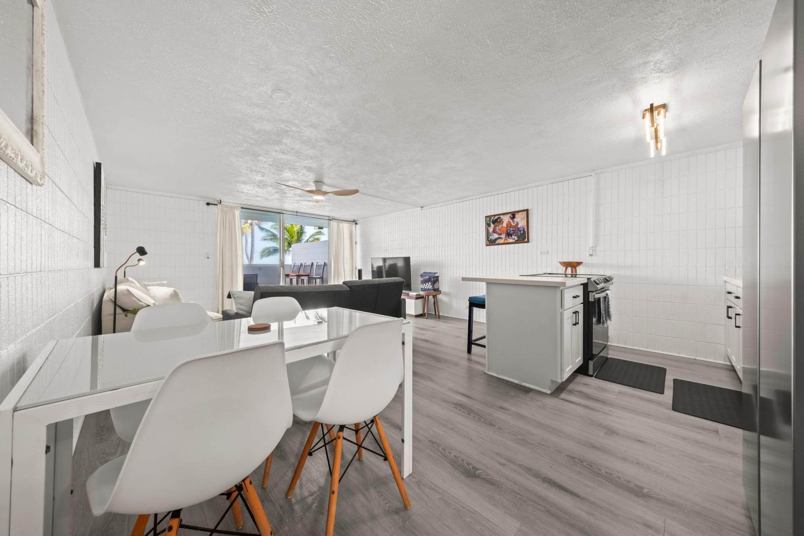 Condo in Hauula · ★4.5 · 1 bedroom · 3 beds · 1 private bath - Image 13