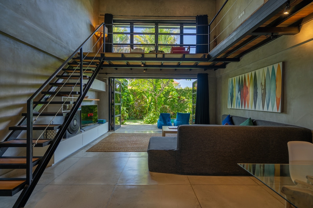 Rental unit in Kecamatan Kuta Utara · 1 bedroom · 1 bed · 1 private bath, порівнянний Airbnb
