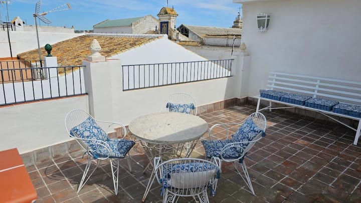 Hn Gaviota - Apartamento Con Terraza - Umbrete