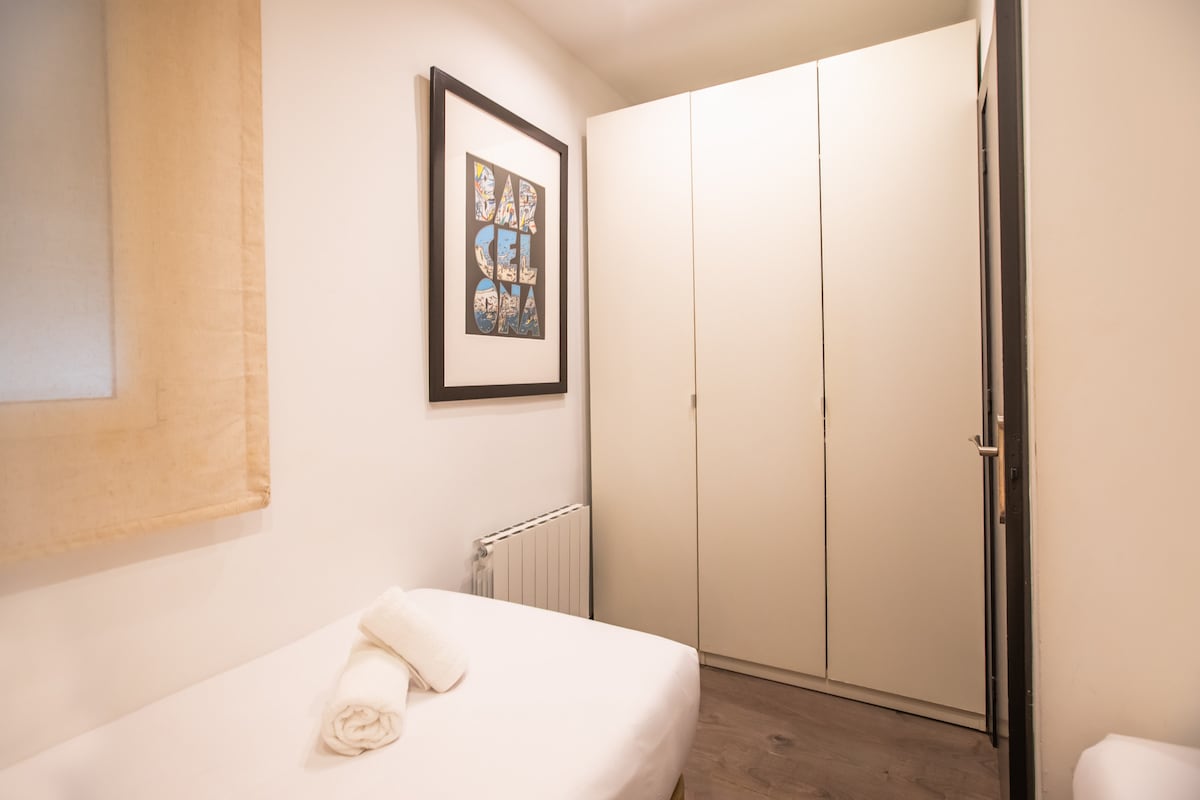 საძინებელი 1