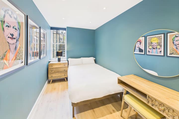 El barrio georgiano en Catharine IV, Liverpool - Anfitrión y estadía