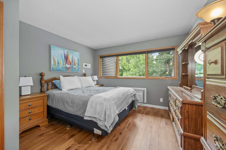 Tweede slaapkamer met queensize bed