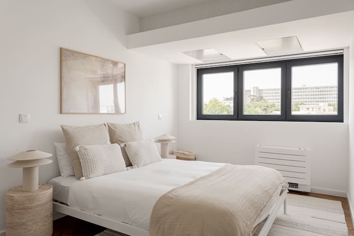 Moderno e bonito apt T3 junto ao El Corte Ingles gallery image 2