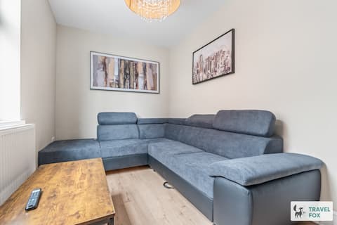 Top performing Airbnb: Stephanie's Central Stay in Hyson Green & Arboretum
