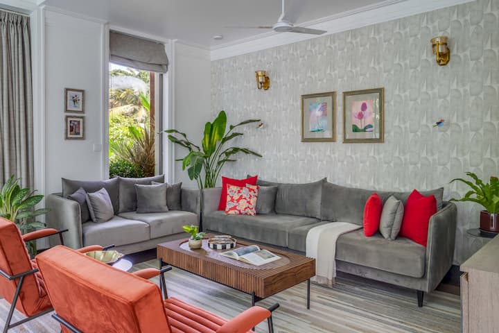 Living room image 1