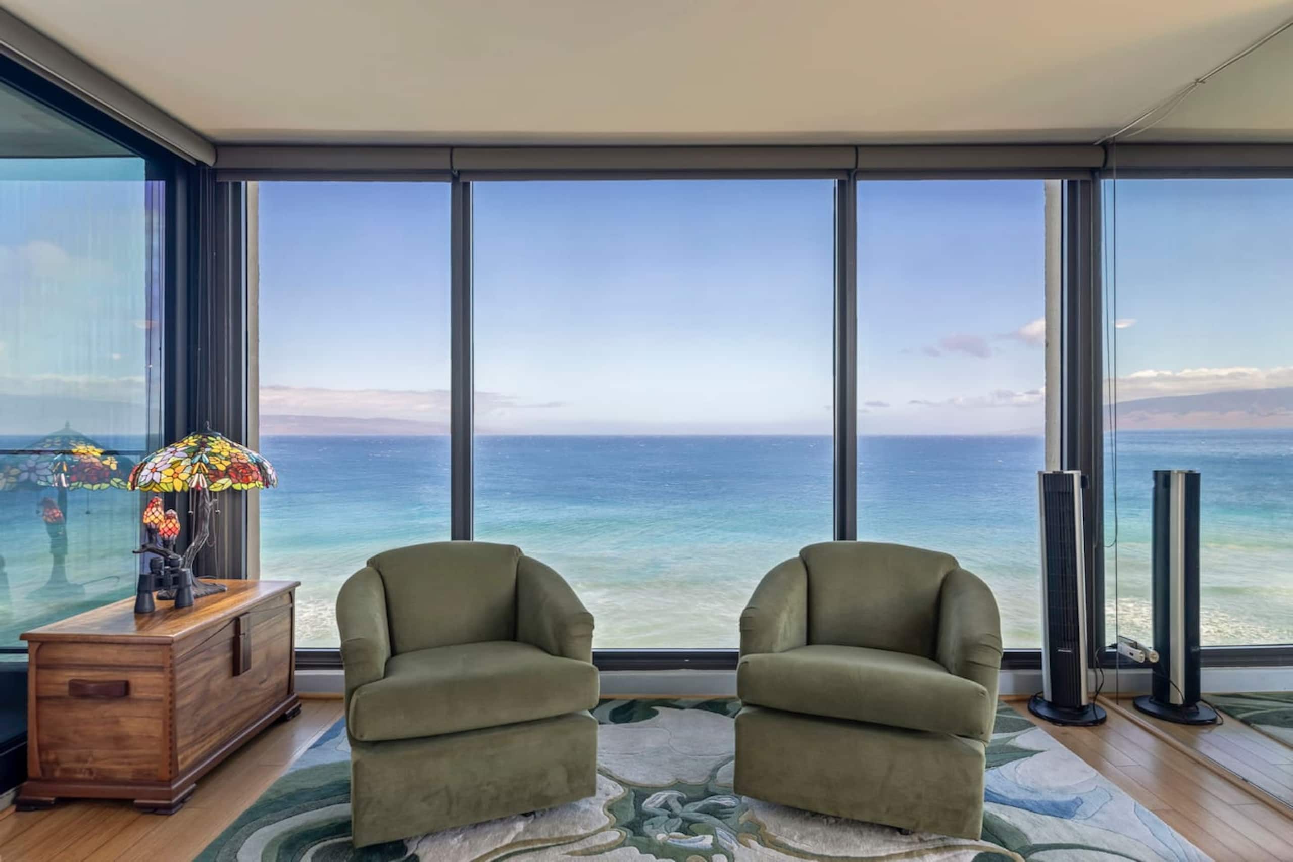Direct Oceanfront Mahana 2 King Bed Master Suites - Image 7