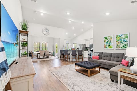 Successful Airbnb property: 3BR Legends Golf Home | Bunk Room + Backyard in South Carolina