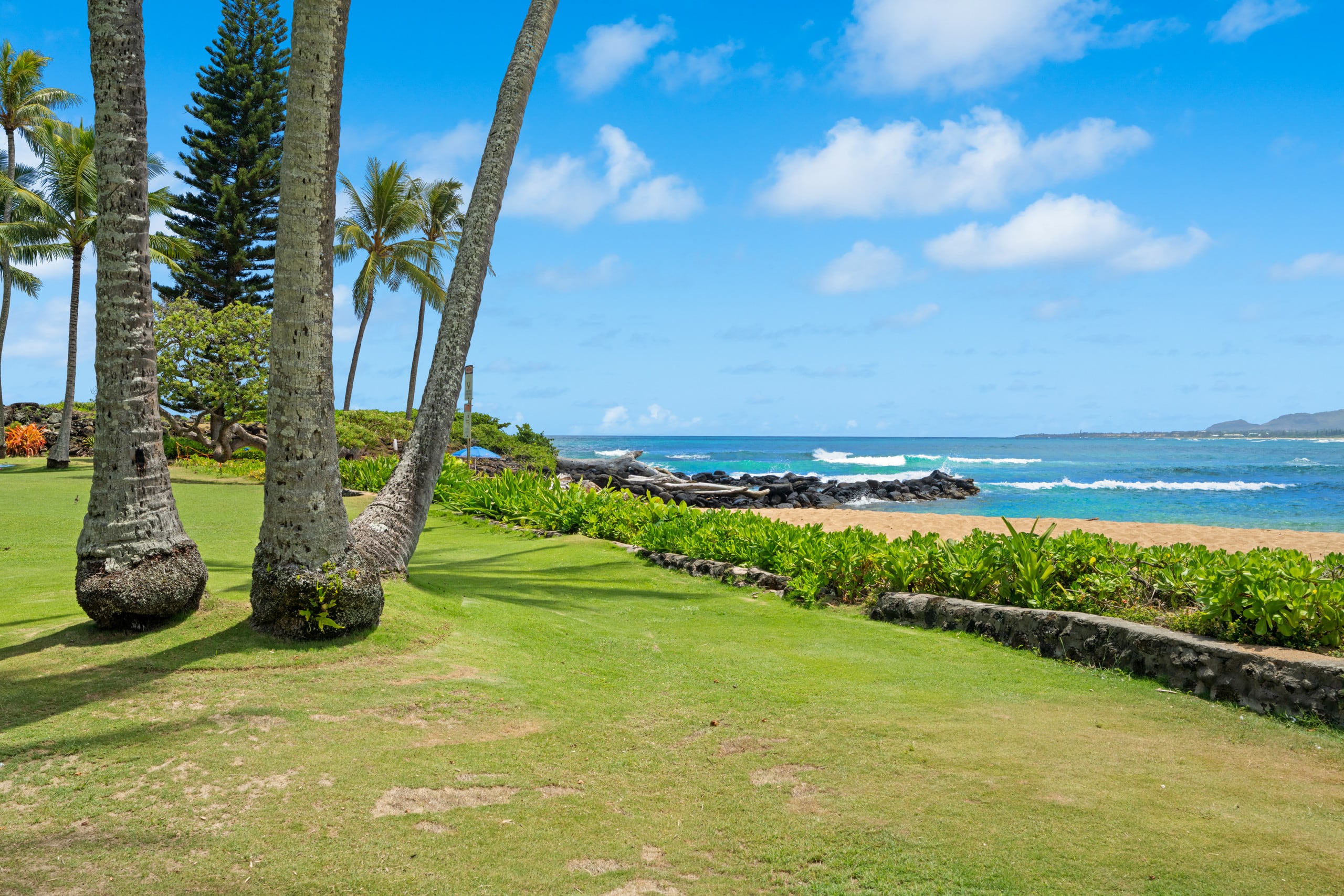 Condo in Kapaa · ★5.0 · 3 bedrooms · 4 beds · 2 baths - Image 16