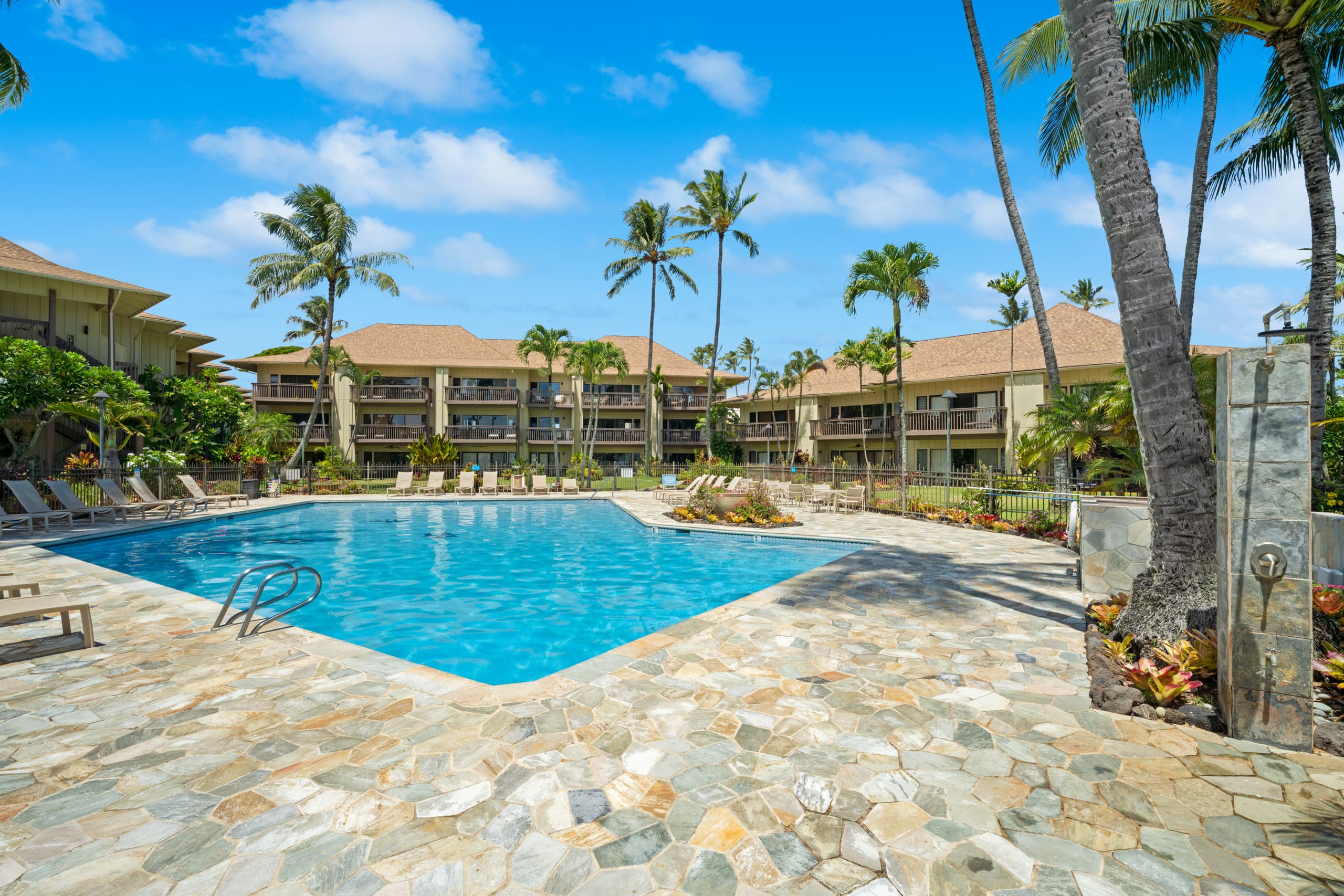 Condo in Kapaa · ★5.0 · 3 bedrooms · 4 beds · 2 baths - Image 14