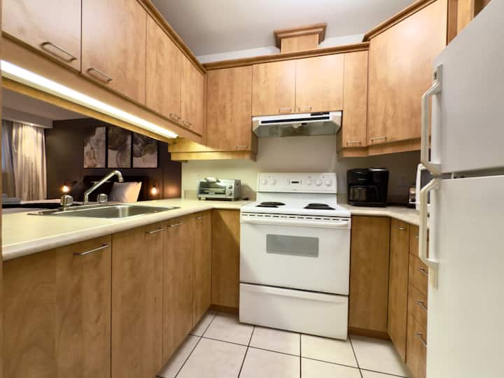 Condo Cosy Au Centre-ville Avec Parking (Rare)! - Quebec City