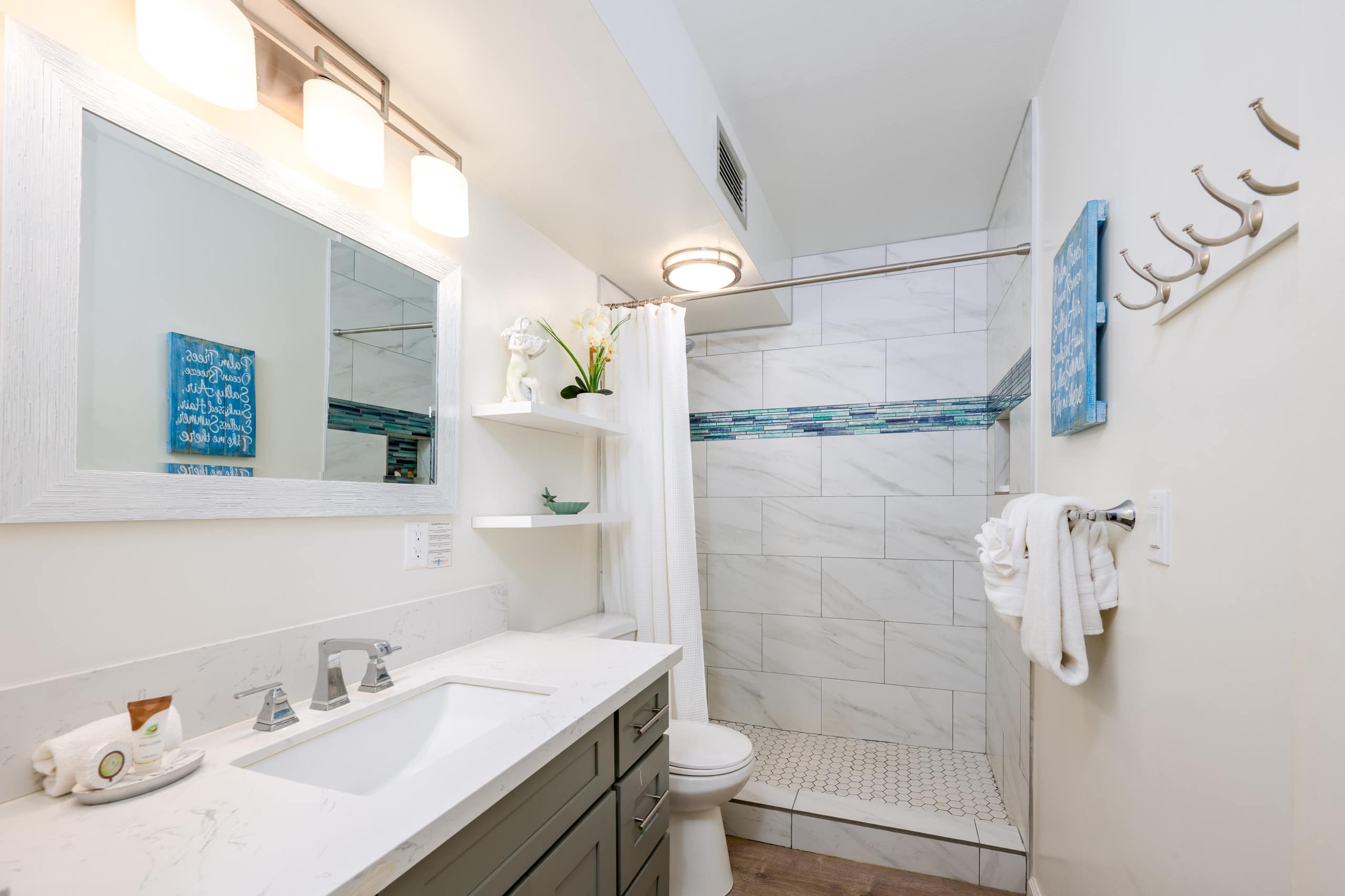 Condo in Lahaina · ★4.9 · 1 bedroom · 1 bed · 1 bath - Image 11