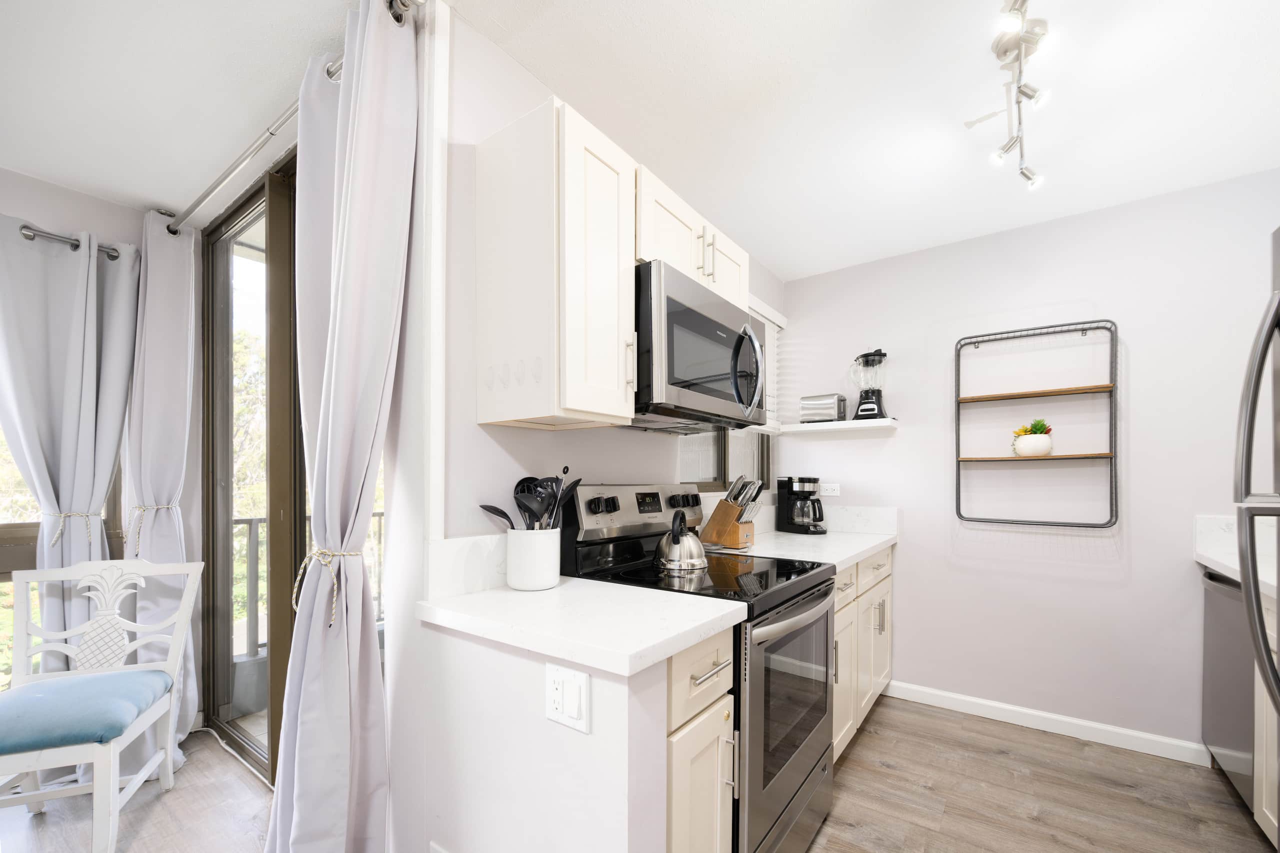 Condo in Lahaina · ★4.9 · 1 bedroom · 1 bed · 1 bath - Image 3