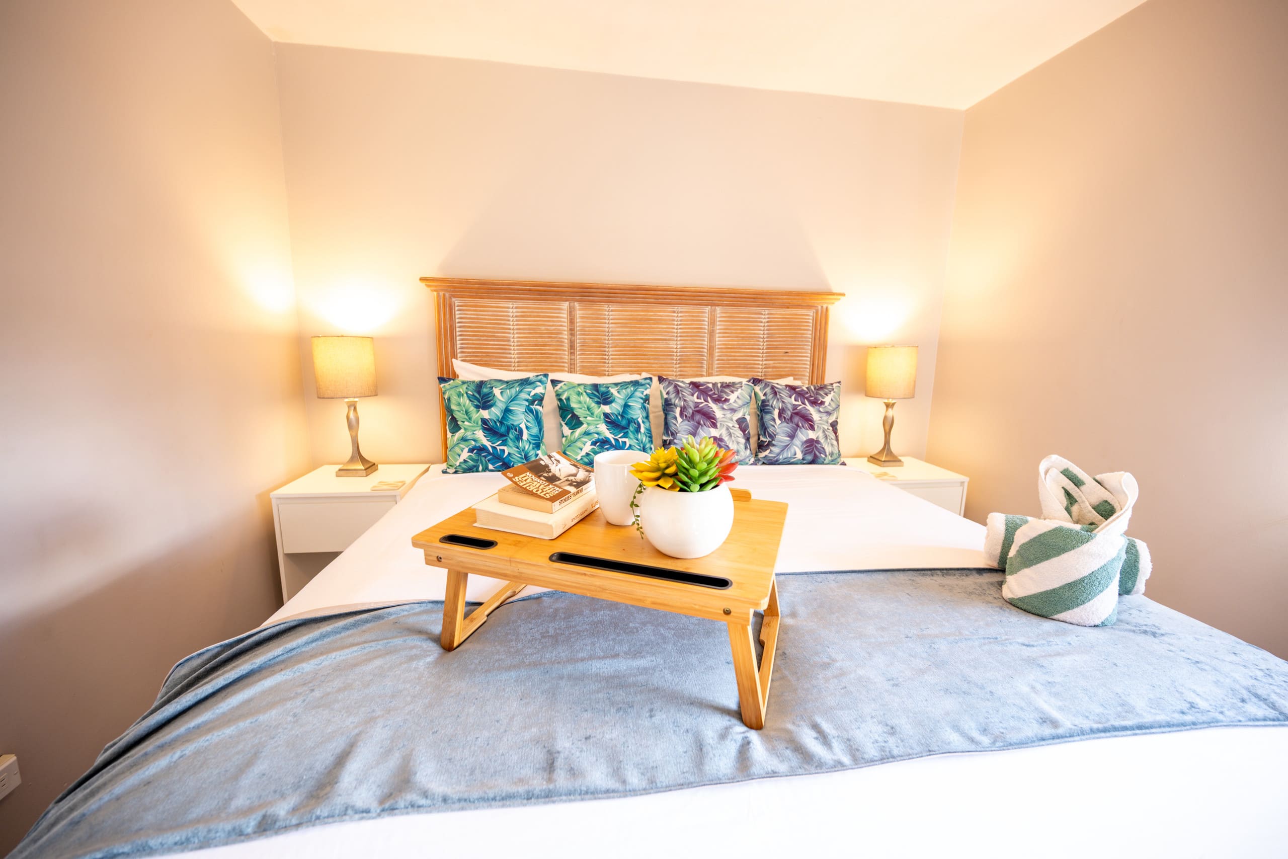Condo in Lahaina · ★4.9 · 1 bedroom · 1 bed · 1 bath - Image 8