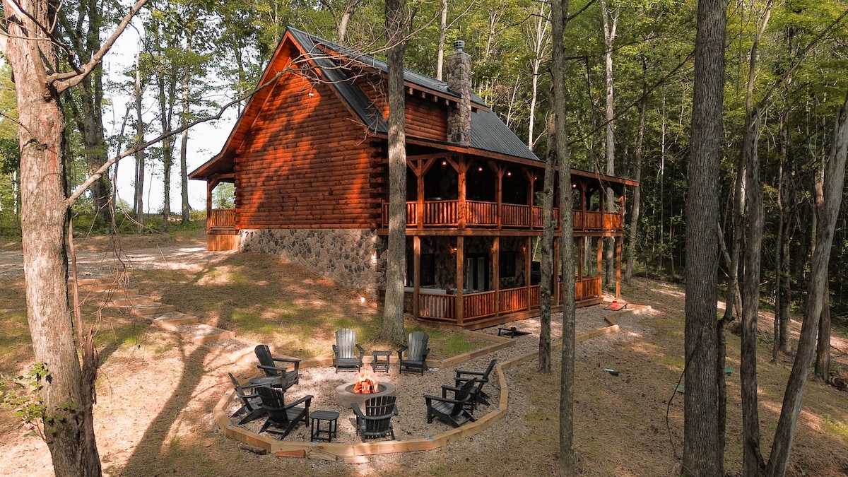 Timberland Ridge | Hocking Hills, New, Hot Tub - Cabins for Rent