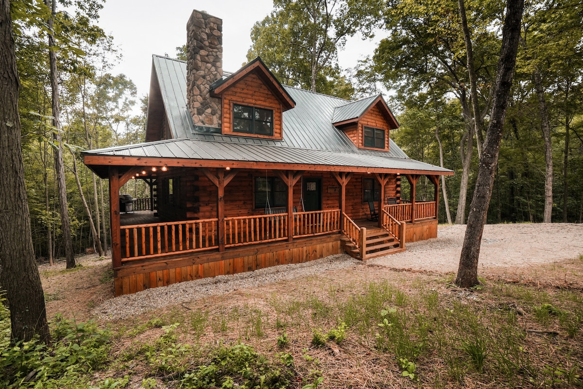 Timberland Ridge | Hocking Hills, New, Hot Tub - Cabins for Rent
