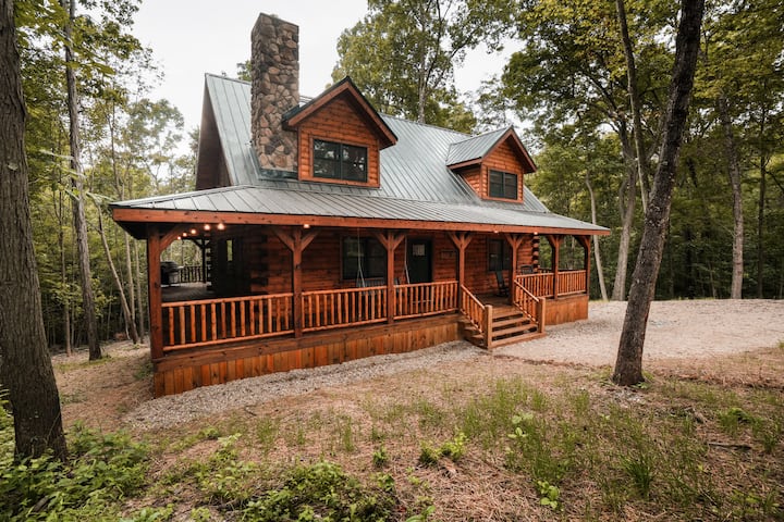 Timberland Ridge | Hocking Hills, New, Hot Tub - Cabins for Rent