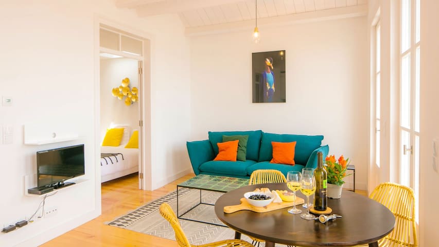 Entire home with 2 bedrooms in Alfama - Alfama Terrace River View by LovelyStay