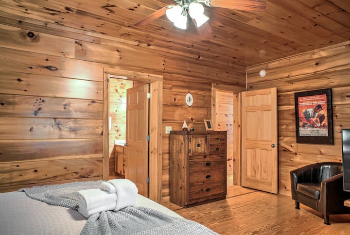 Dormitorio principal en el nivel principal
