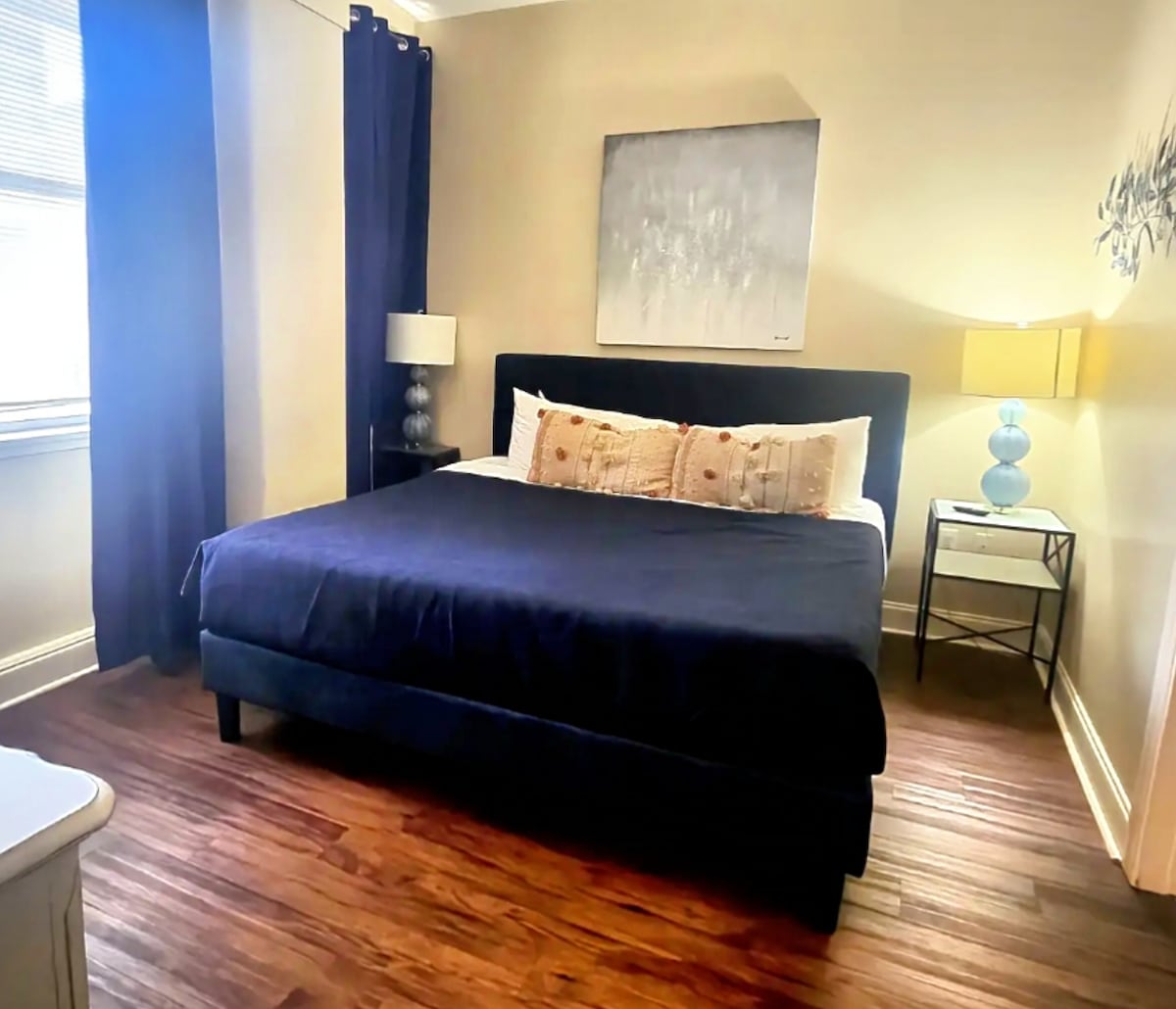 غرفة النوم 1