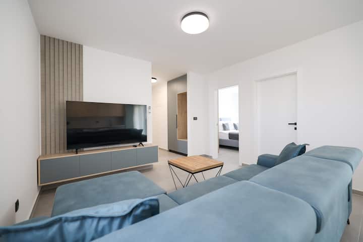A-24834-f Appartement De Deux Chambres Prés De La - Privlaka