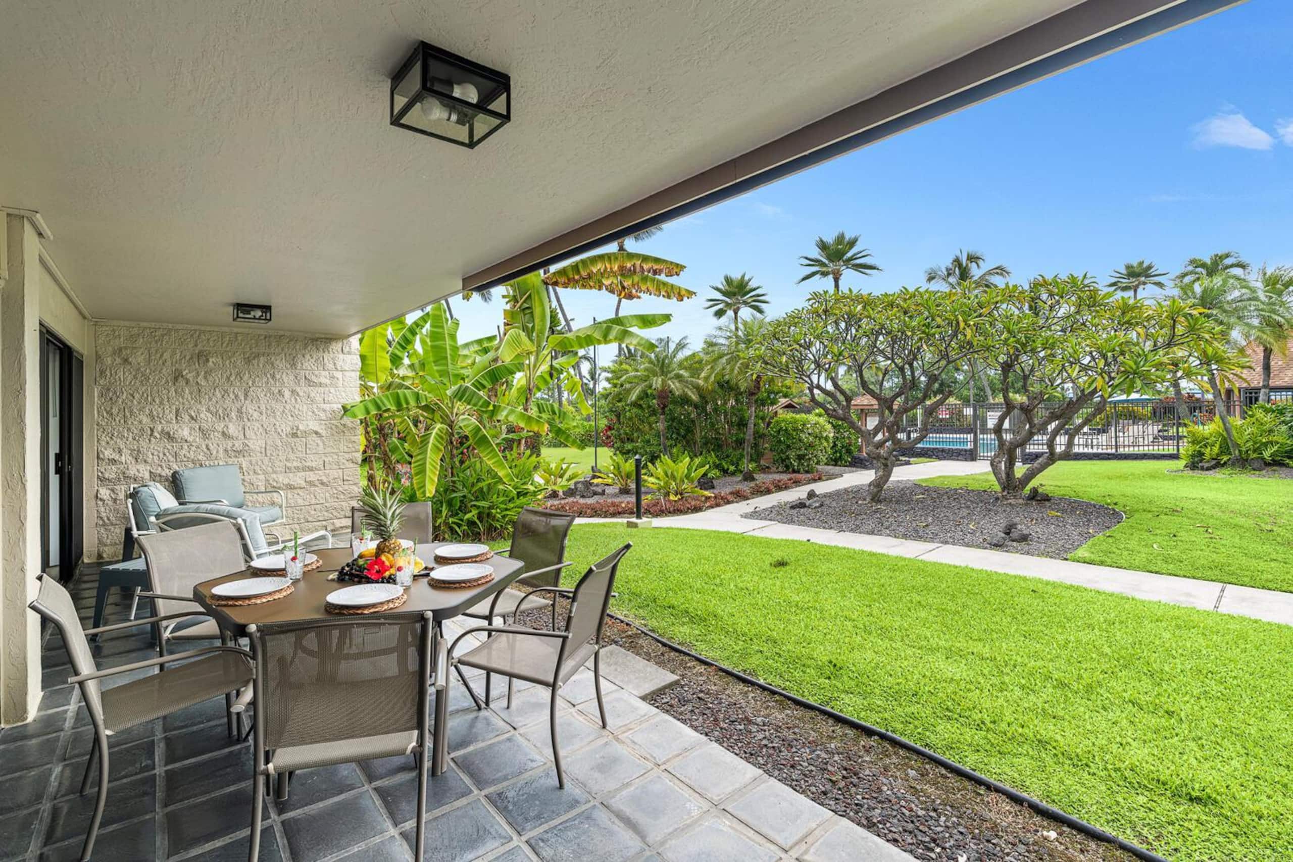 Condo in Kailua-Kona · ★5.0 · 2 bedrooms · 3 beds · 2 private baths - Image 34