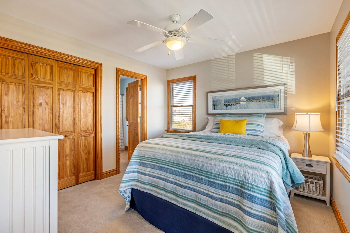 Dormitorio tamaño queen de nivel medio