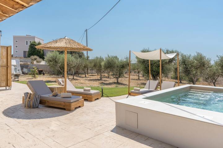 Apartment with Private Pool No 3 gallery image 3