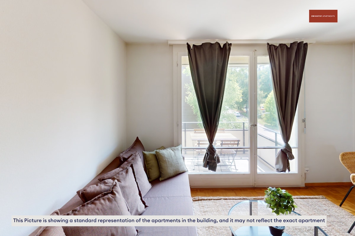 Successful Airbnb property: Straightforward Style – Suited for Work or Leisure in Albisrieden