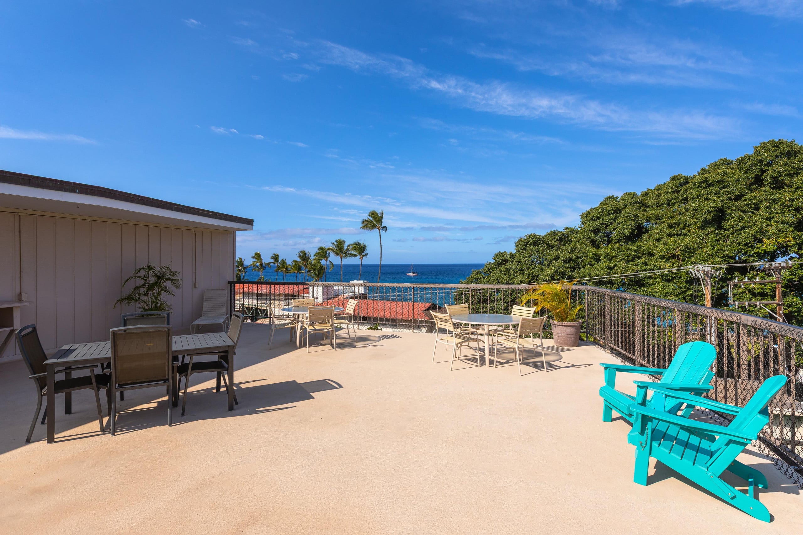 Condo in Kailua-Kona · ★4.73 · 1 bedroom · 2 beds · 1 private bath - Image 26