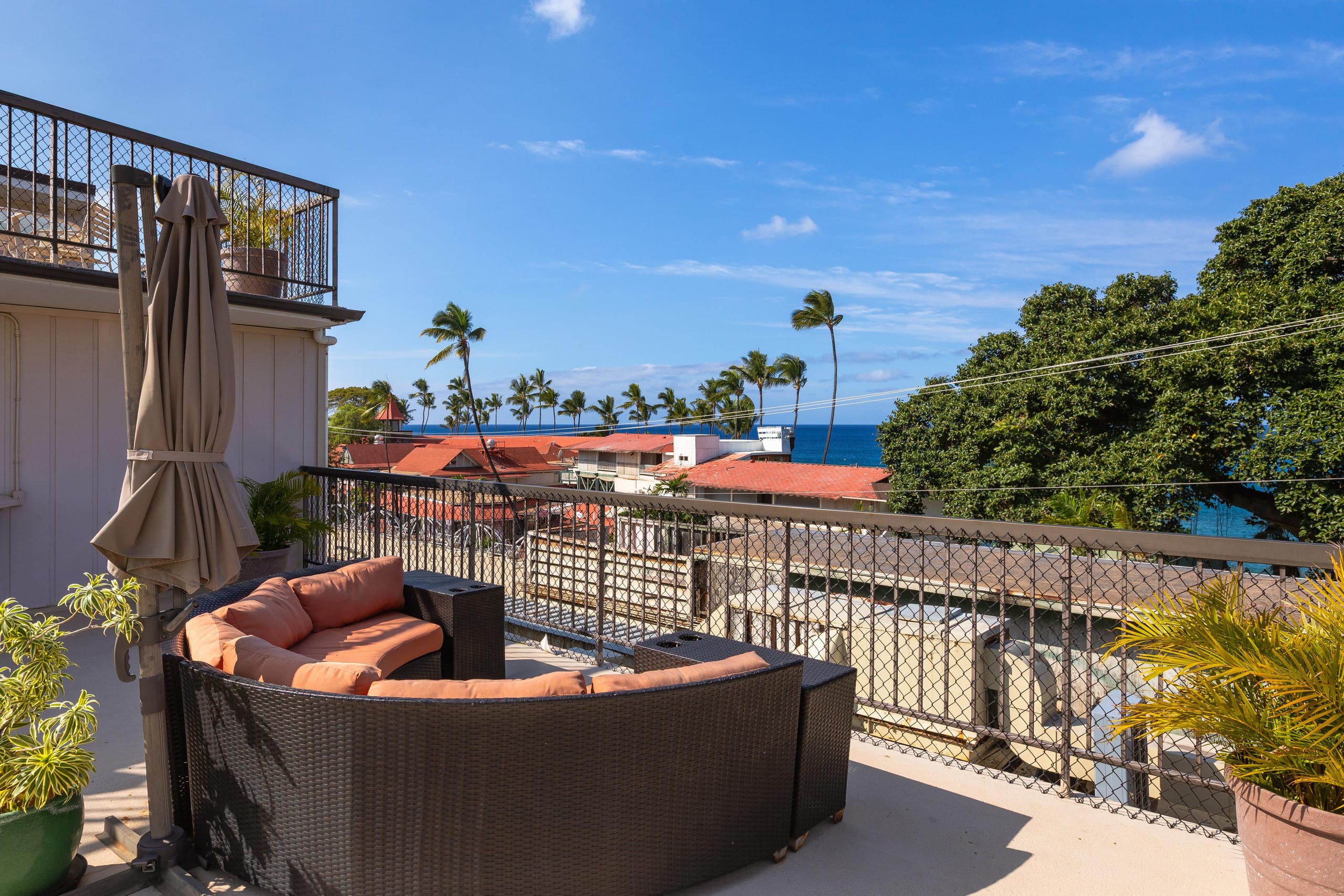 Condo in Kailua-Kona · ★4.73 · 1 bedroom · 2 beds · 1 private bath - Image 23