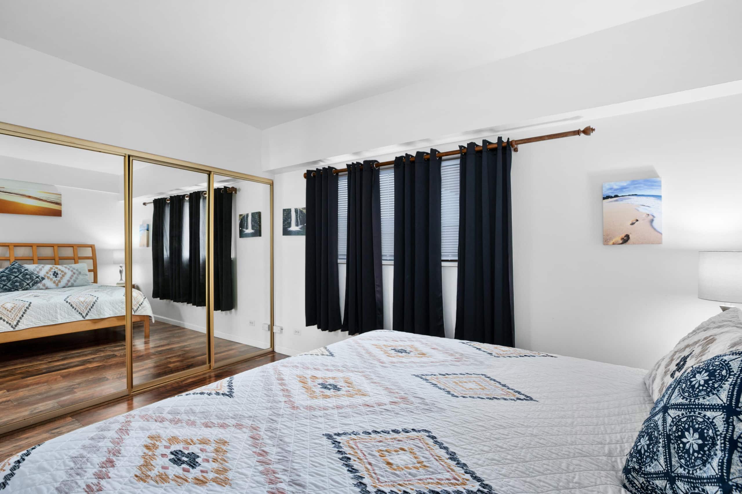 Condo in Kailua-Kona · ★4.73 · 1 bedroom · 2 beds · 1 private bath - Image 11
