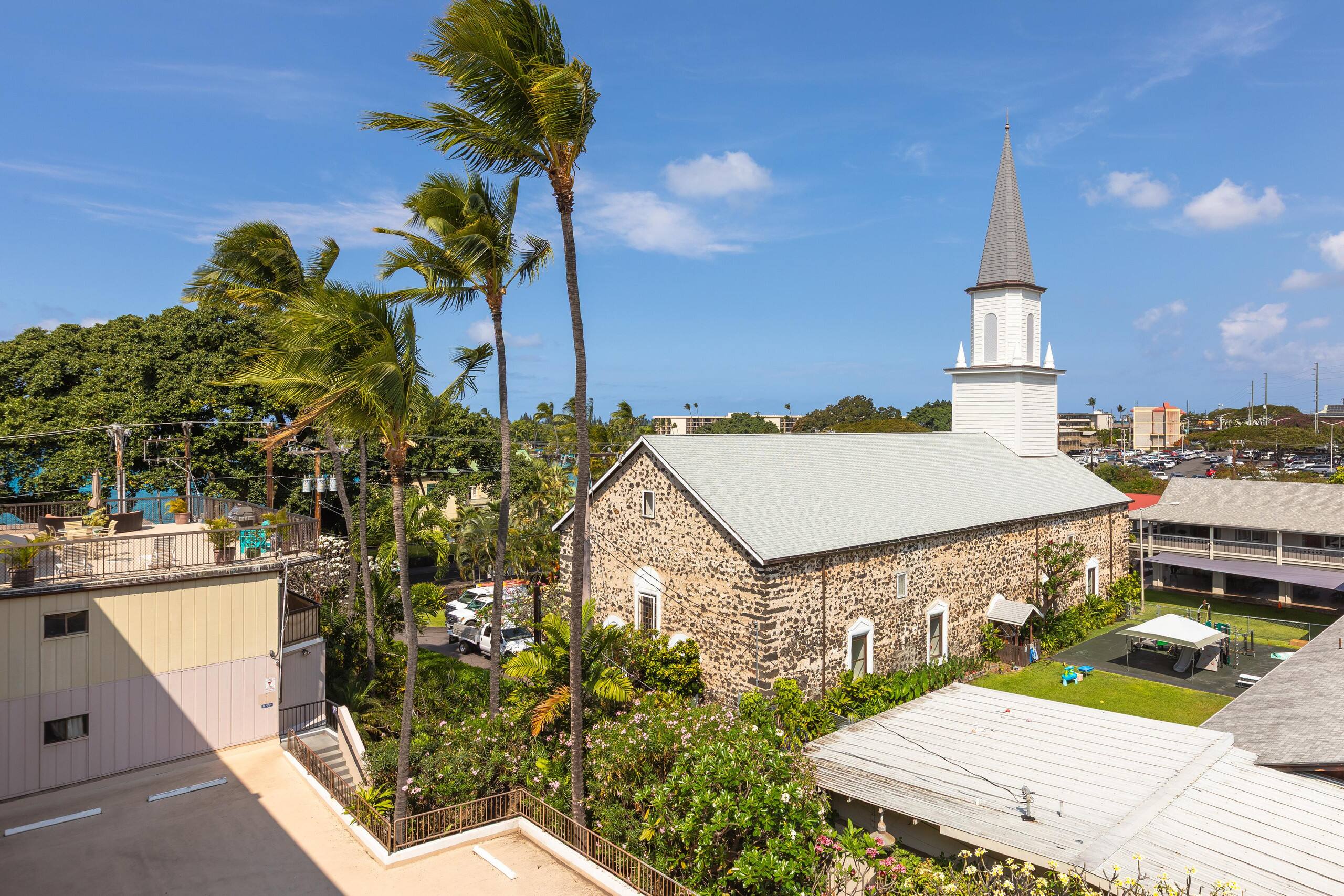 Condo in Kailua-Kona · ★4.73 · 1 bedroom · 2 beds · 1 private bath - Image 31