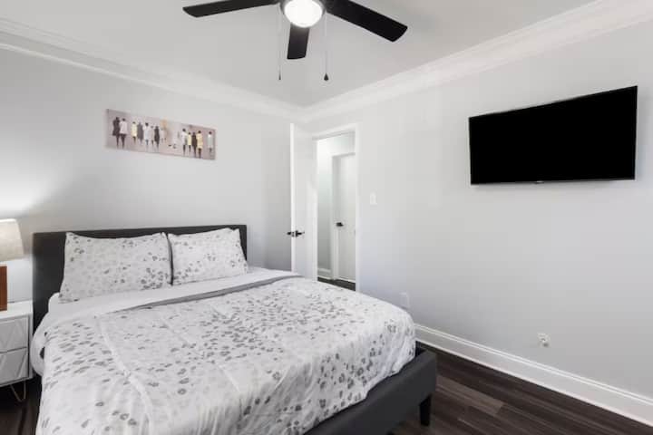 3f4b1c56-1b08-451e-a518-93d3915edc69