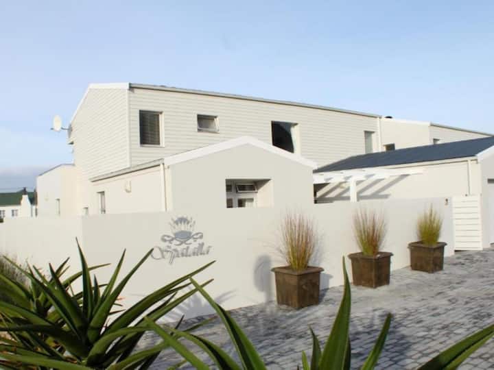 Spatalla Unit 4 - Single Beds Room No 2 - Kleinmond