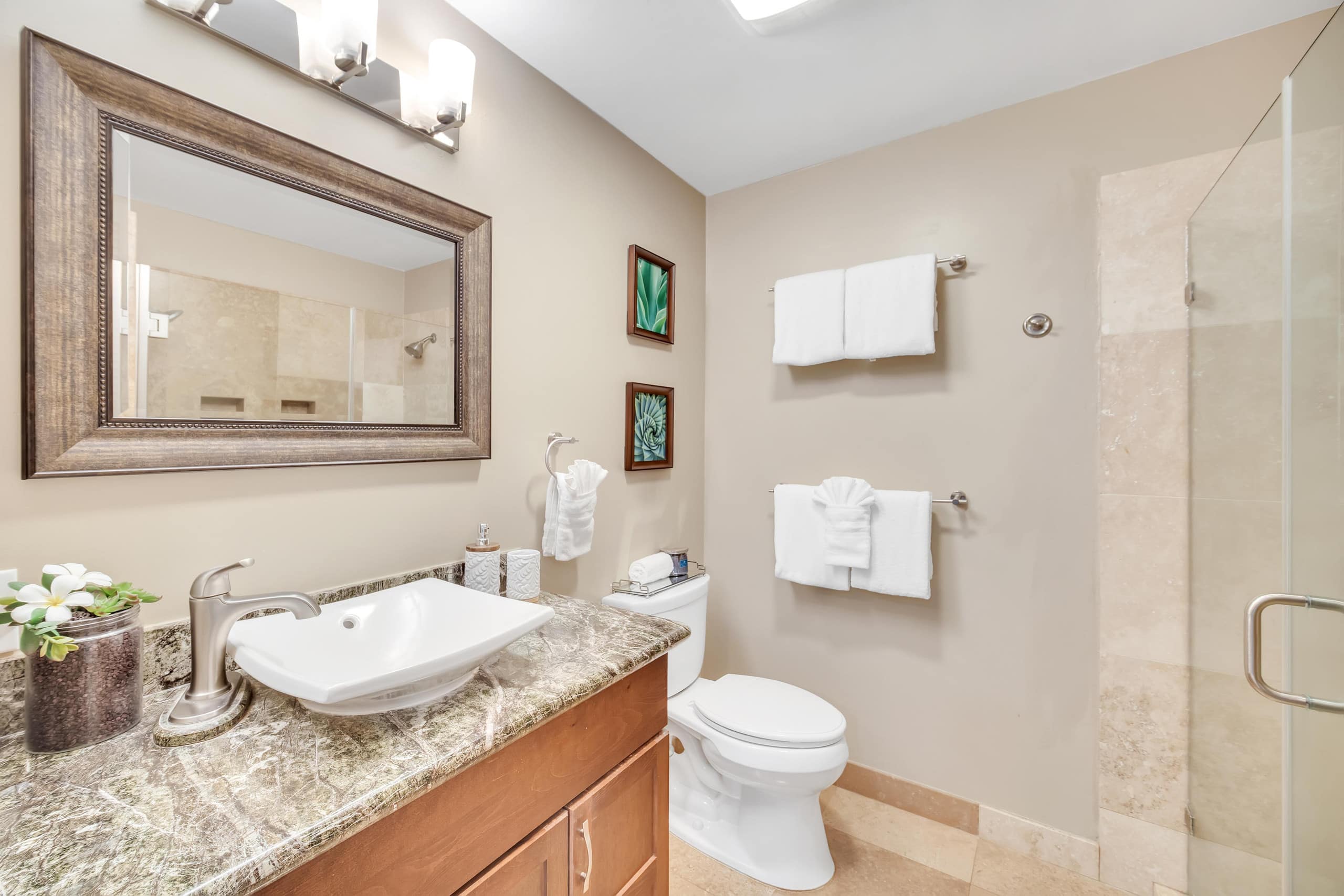 Condo in Koloa · ★4.5 · 2 bedrooms · 2 beds · 1 shared bath - Image 16