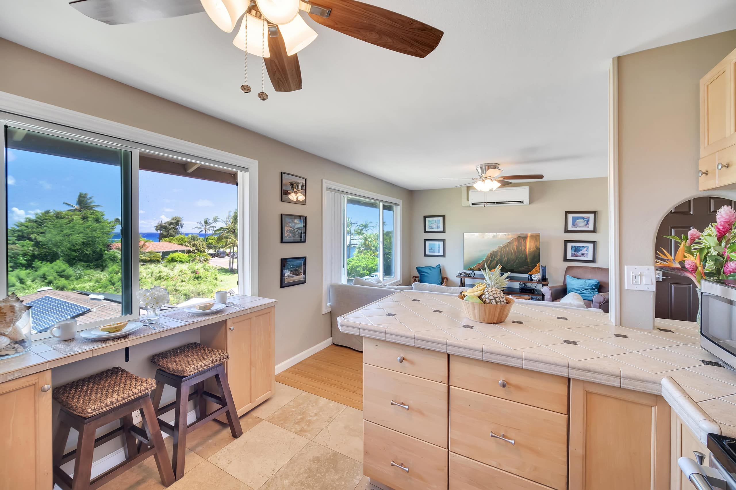 Condo in Koloa · ★4.5 · 2 bedrooms · 2 beds · 1 shared bath - Image 12