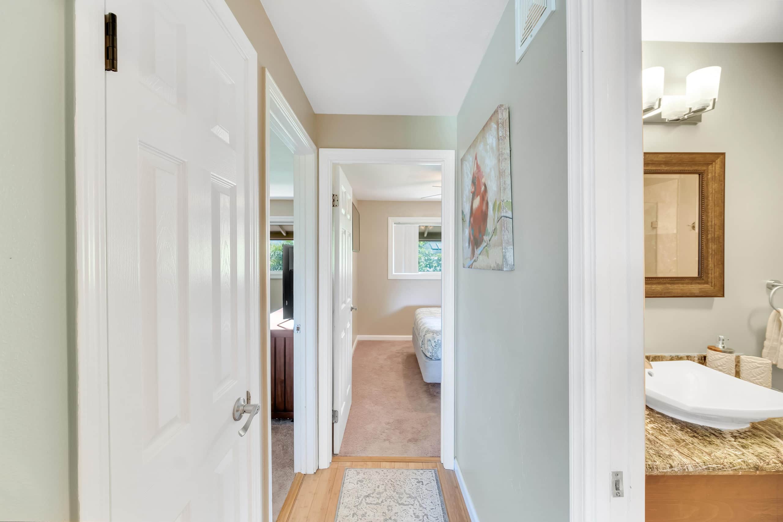 Condo in Koloa · ★4.5 · 2 bedrooms · 2 beds · 1 shared bath - Image 18