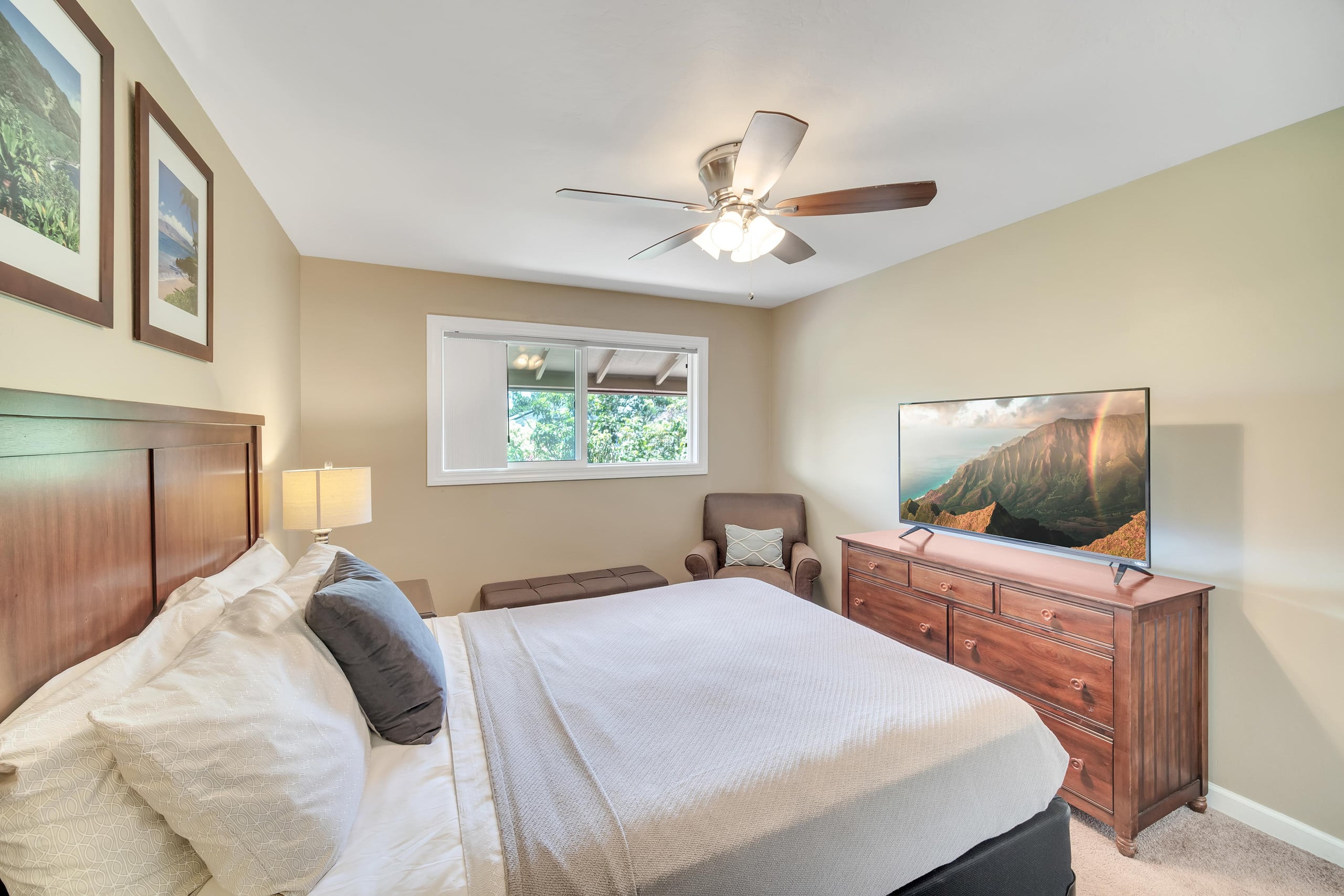 Condo in Koloa · ★4.5 · 2 bedrooms · 2 beds · 1 shared bath - Image 15