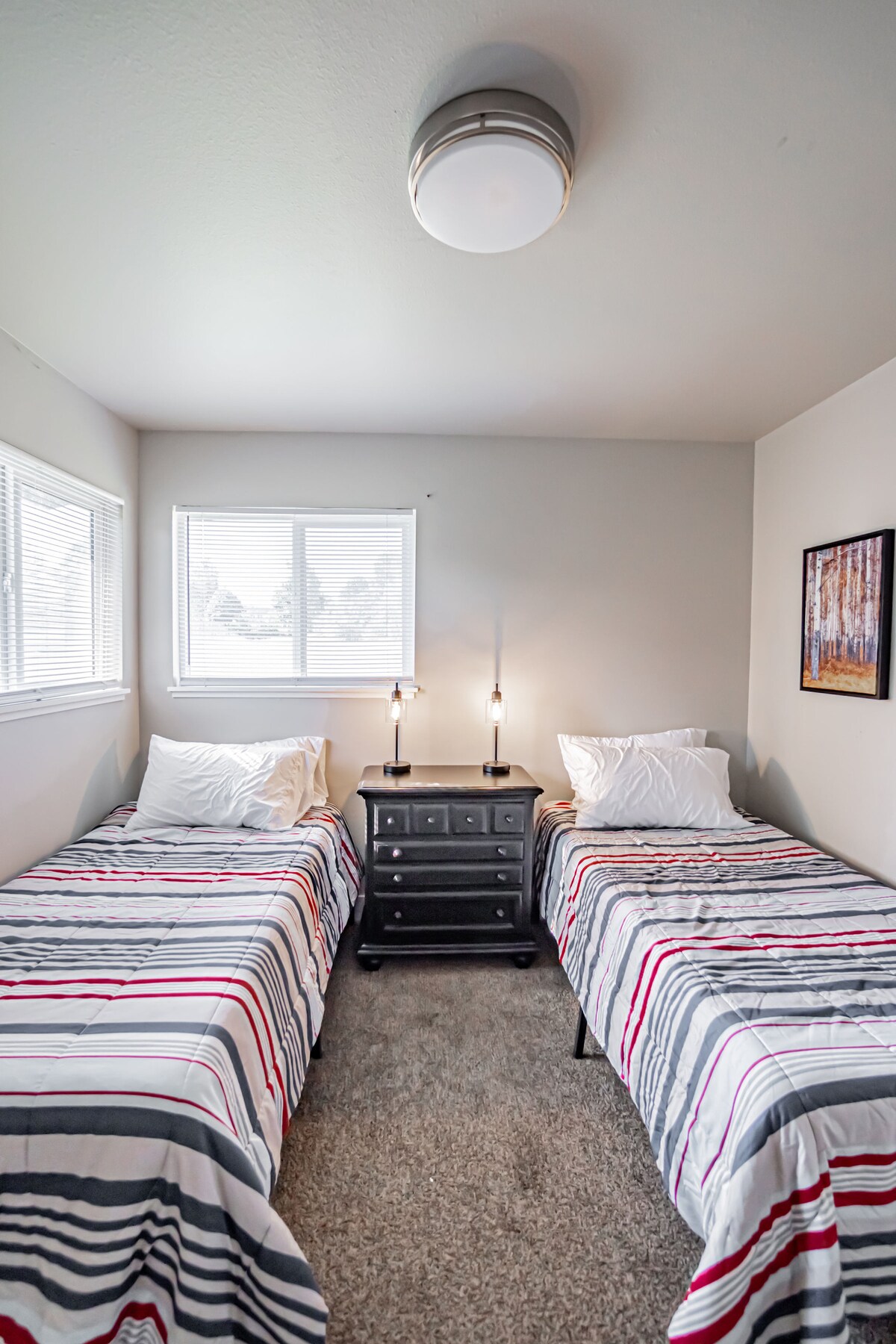 Dormitorio doble #3 - lámparas táctiles con puertos USB