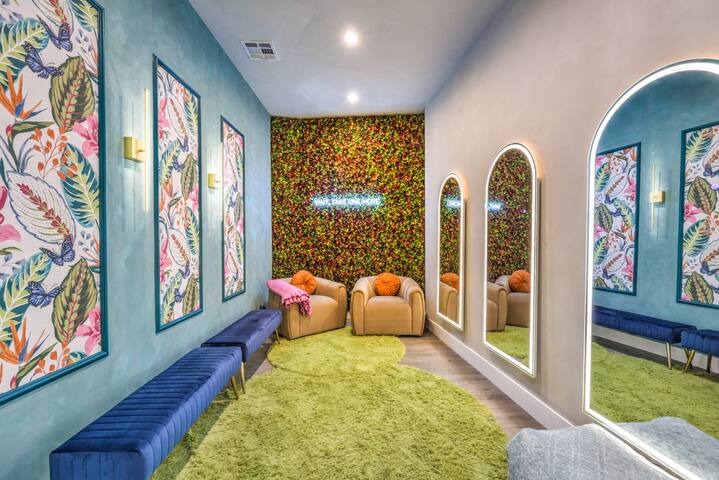 ᨒ CIELO Modern Pool Oasis. Pickleball+Dog Friendly gallery image 4