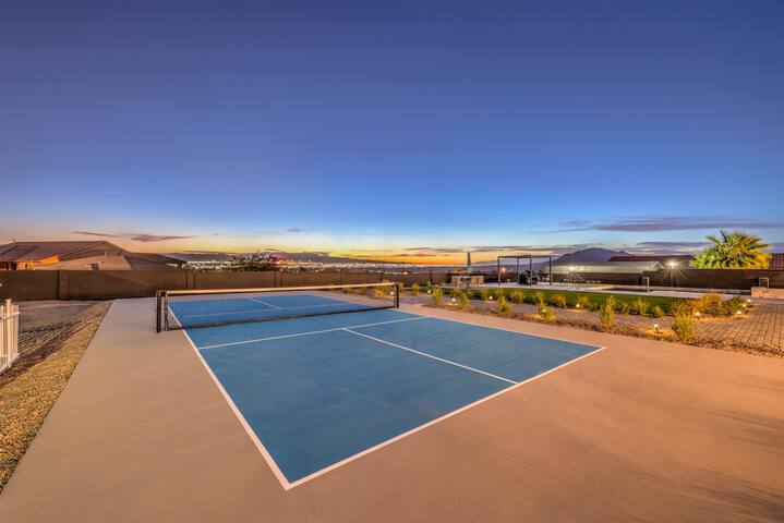 ᨒ CIELO Modern Pool Oasis. Pickleball+Dog Friendly gallery image 3