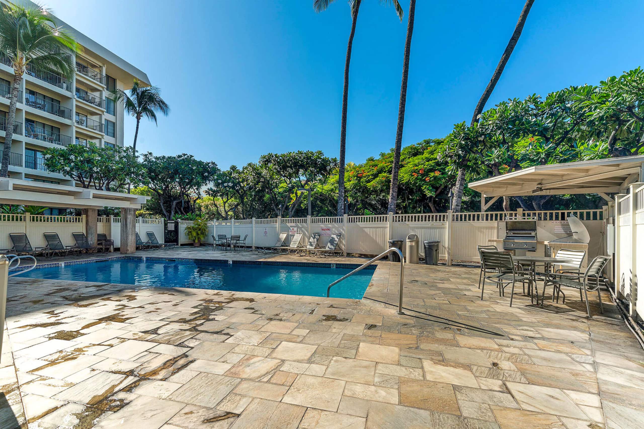 Condo in Kihei · ★4.75 · 2 bedrooms · 4 beds · 2 private baths - Image 34