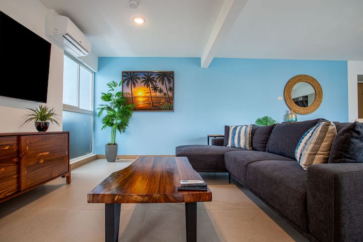 Casago | Bright Modern Condo Steps From The Beach - Costa Rica
